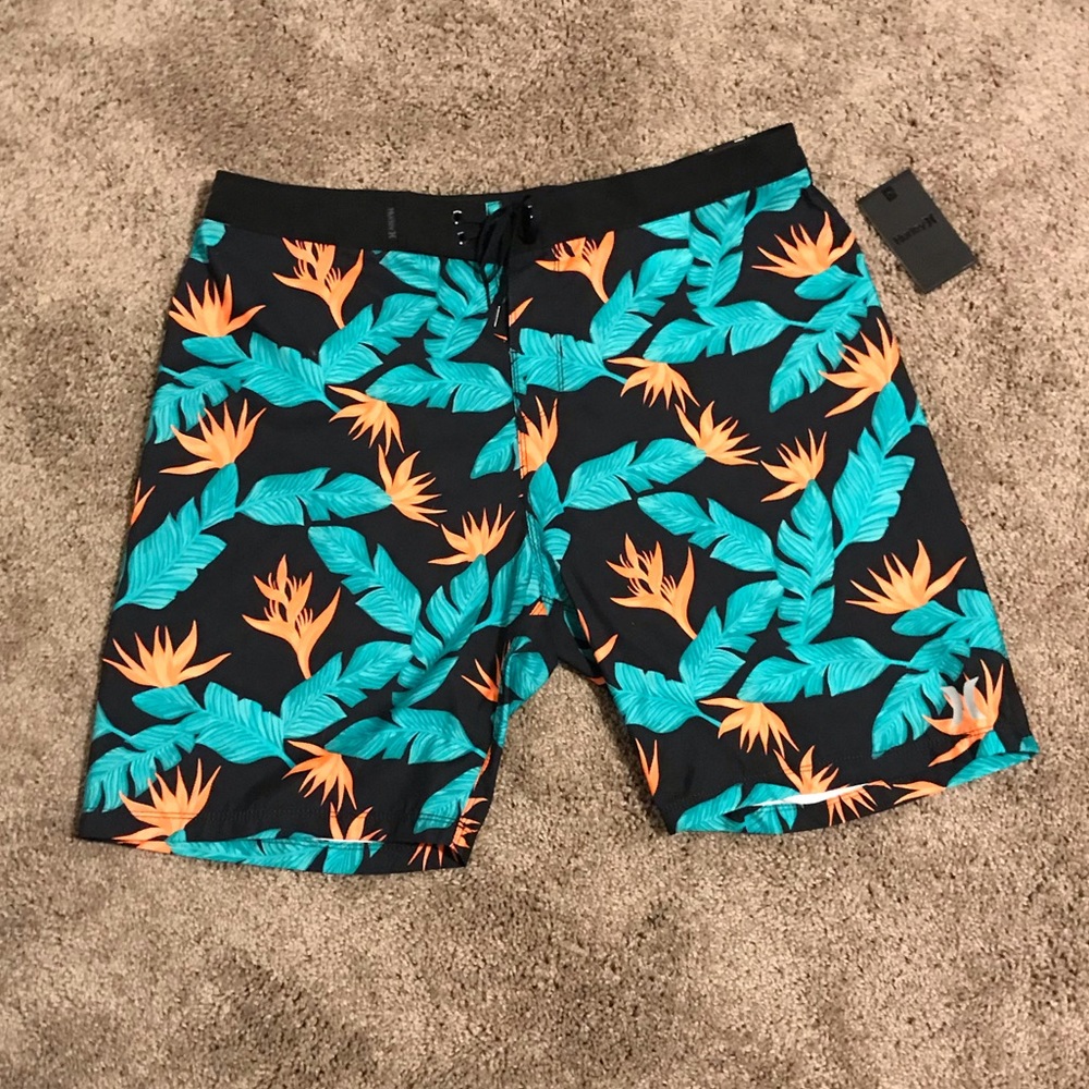NWT Hurley Hanoi Boardshorts. - Picture 3 of 8